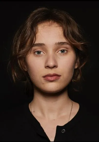 Камилла Метайер